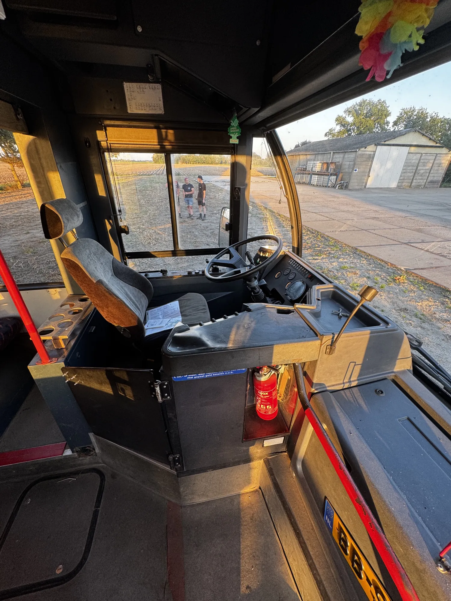 DAF Wohnmobil zu verkaufen - Einzigartiger Umbau