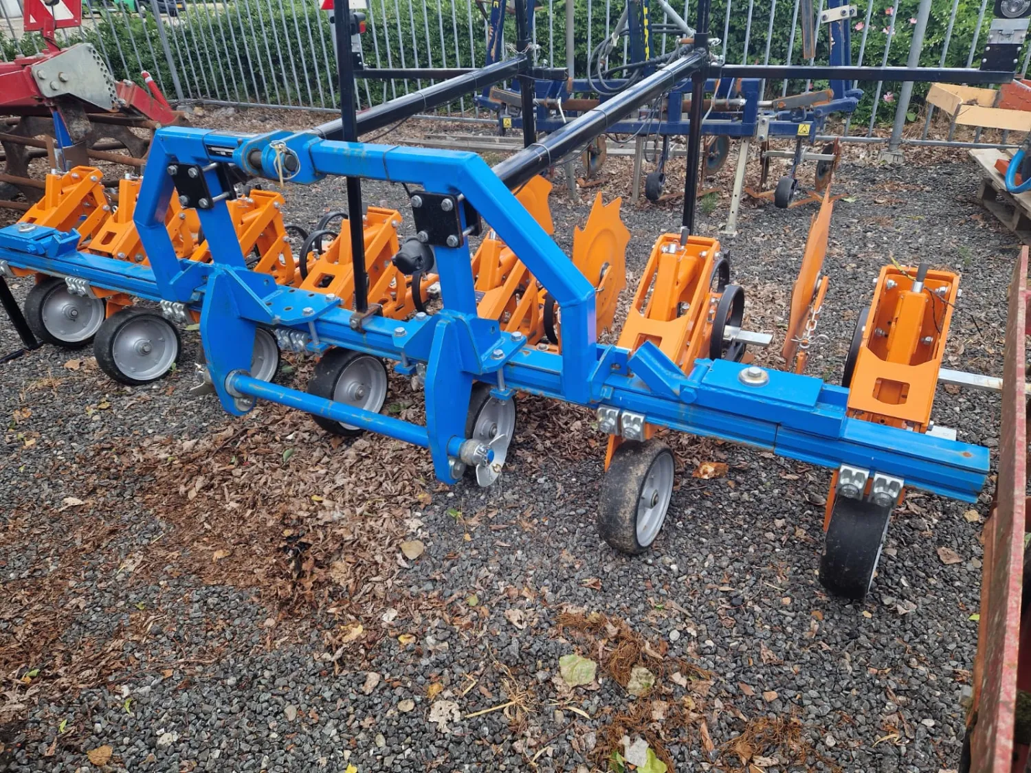 Schmotzer 6X50 schoffel, 2022 - 6 rijen