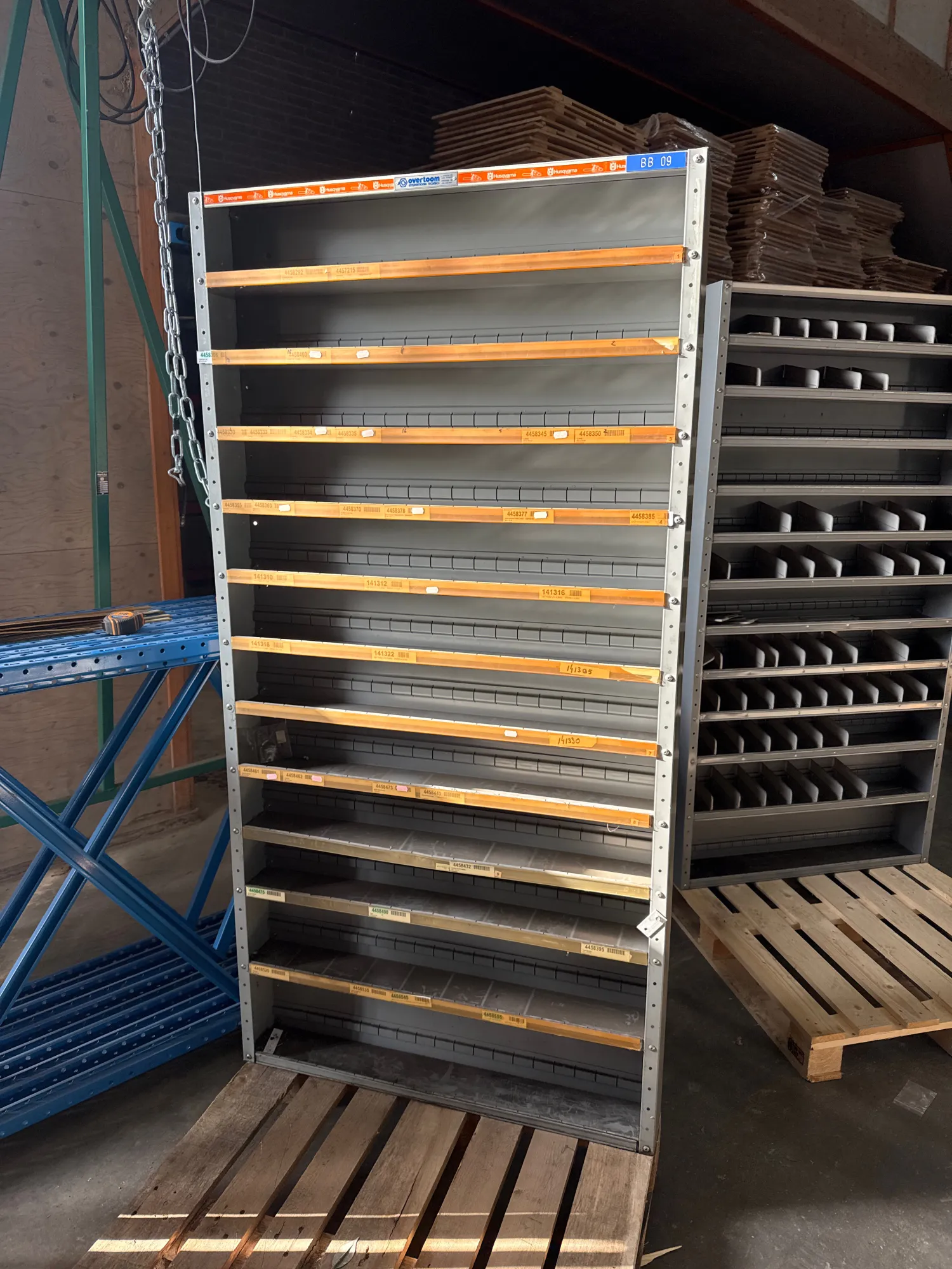Gebruikte magazijnkasten - 200cm hoog, 100cm breed