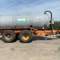 Giertank/watertank gezocht (10.000-15.000 liter)