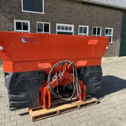 Rauch Axis GPS strooier, 3000L, 2013
