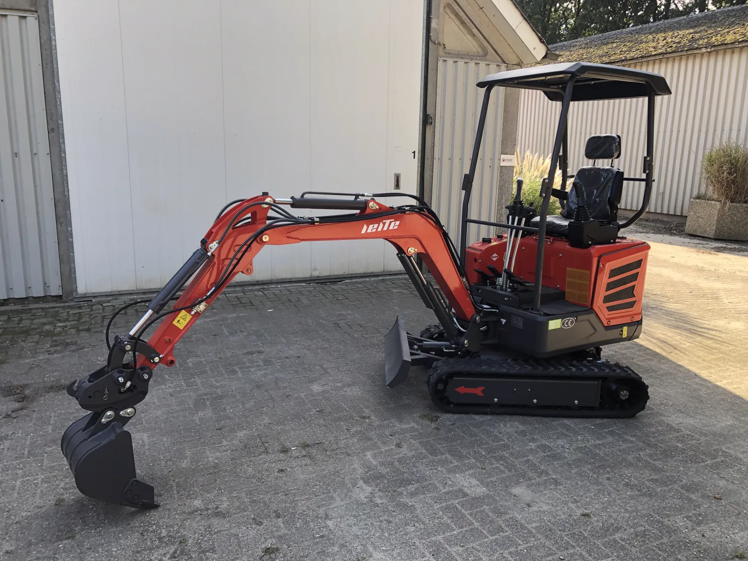 Minikraan 1.8 Ton - Kubota Motor, Weinig Gebruikt