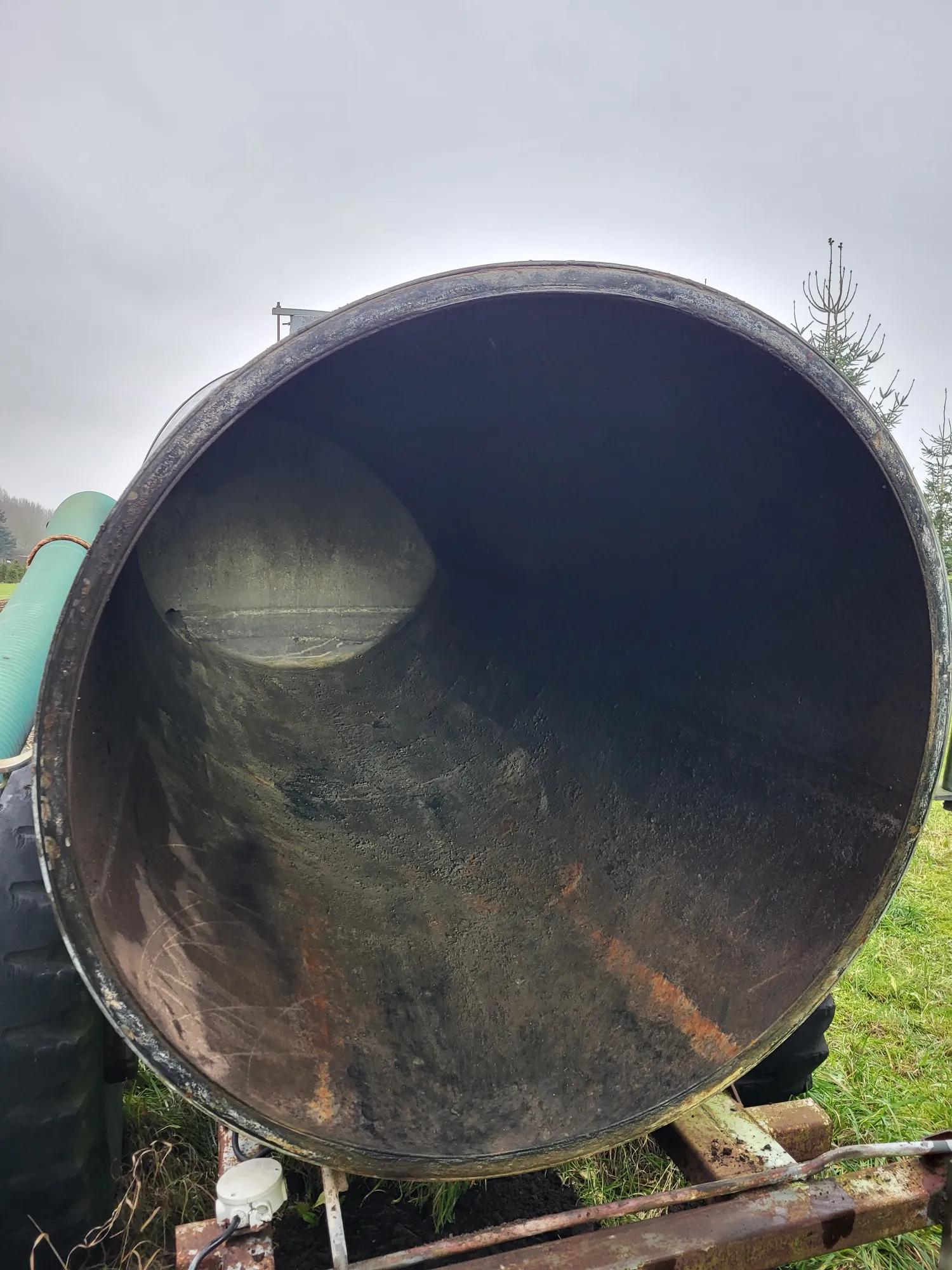 Zelfrijdende giertank 5000 liter - Goedwerkend