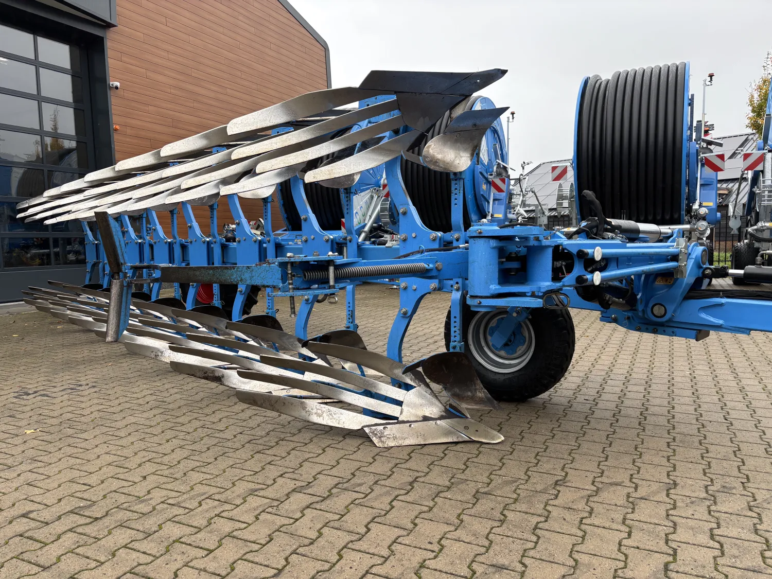 Lemken Diamant 16 V 7+1 Ploeg met Vorenpakker - Bouwjaar 2019