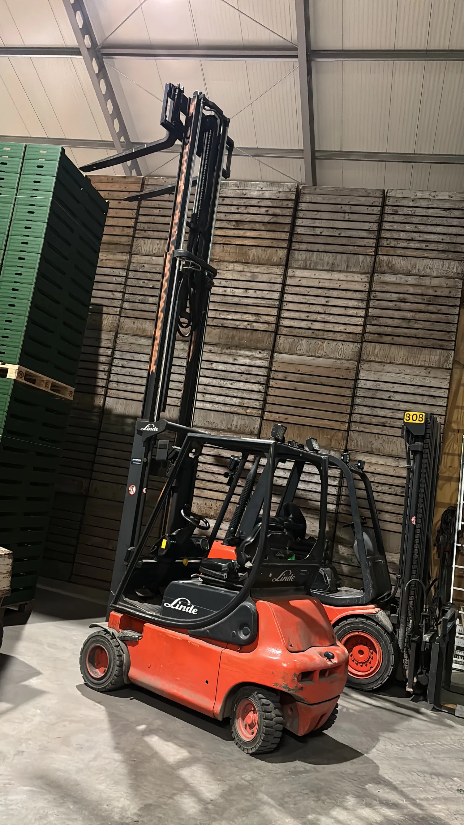 Linde E20 Heftruck | Nieuwe banden & Triplex mast
