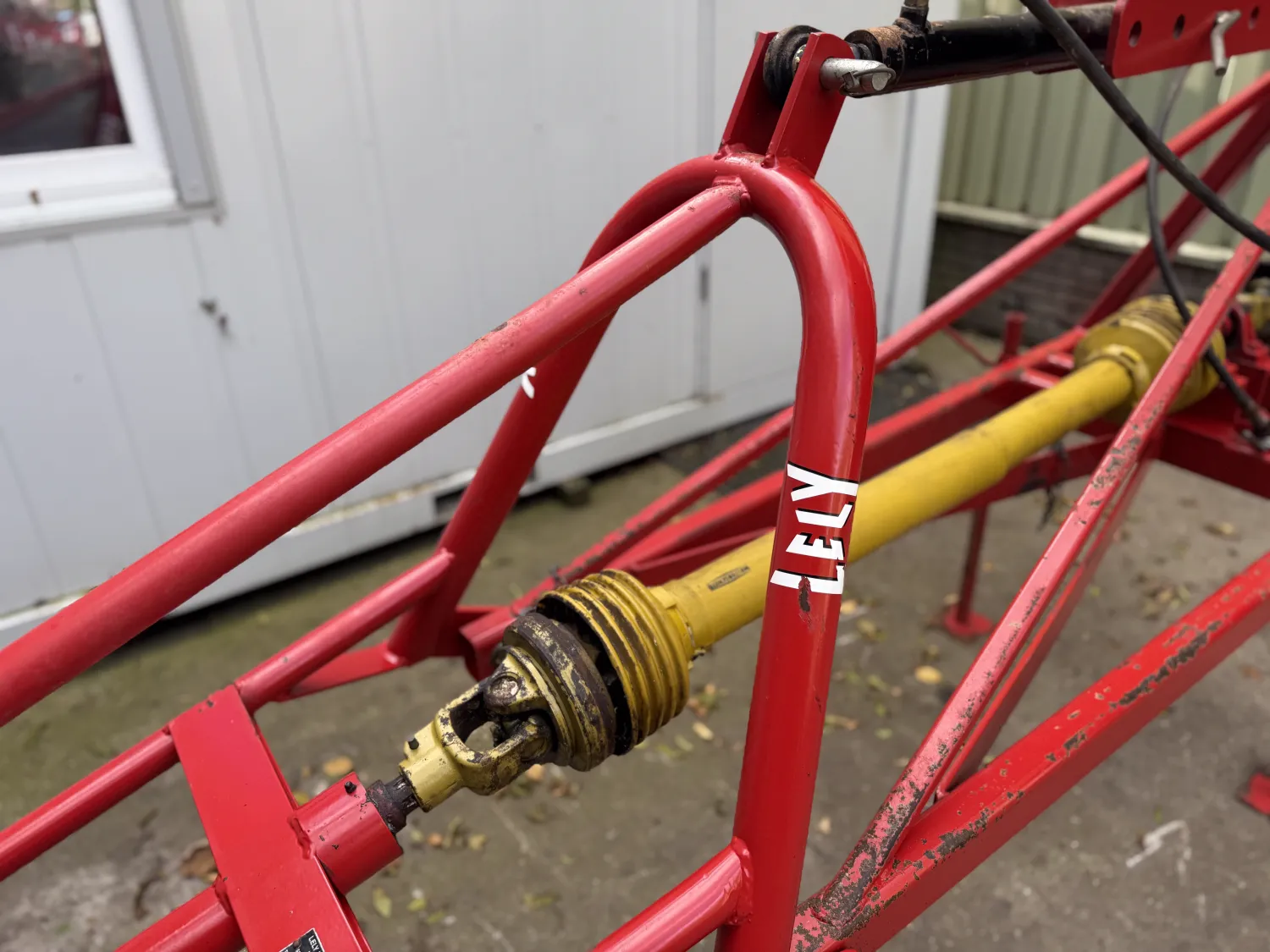 Lely vuilwaterpomp te koop | Hydraulisch knikken