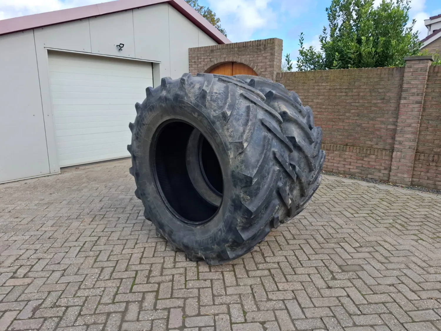 Michelin Multibib Banden 650/65R38 - Gebruikt