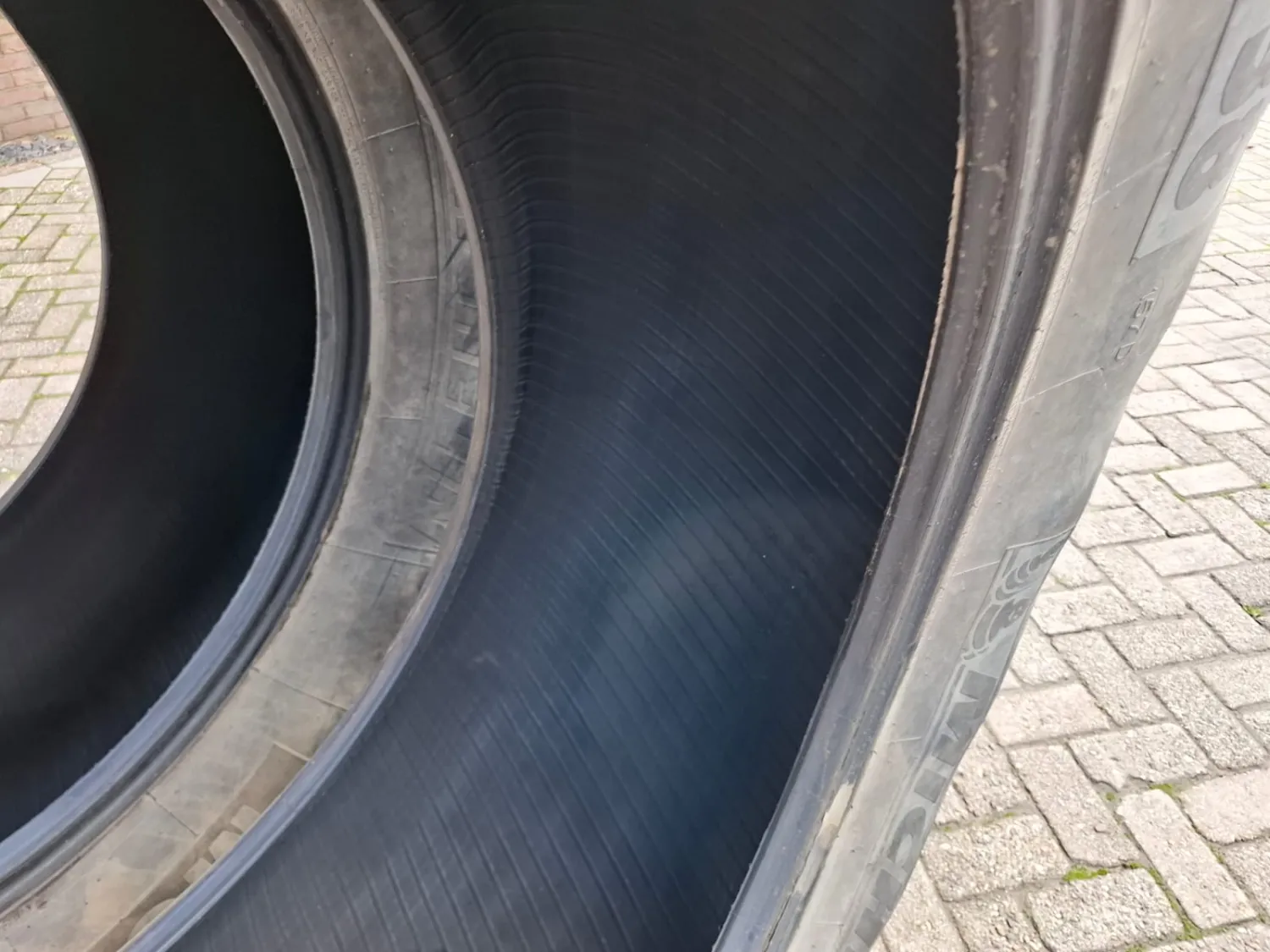 Michelin Multibib Banden 650/65R38 - Gebruikt