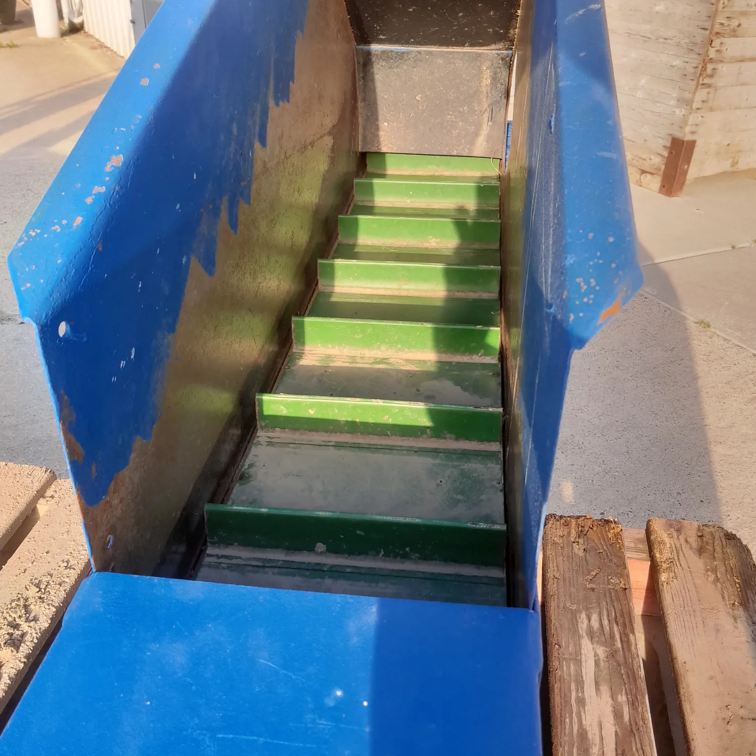 Opvoer Elevator - 440x25 - Goede staat