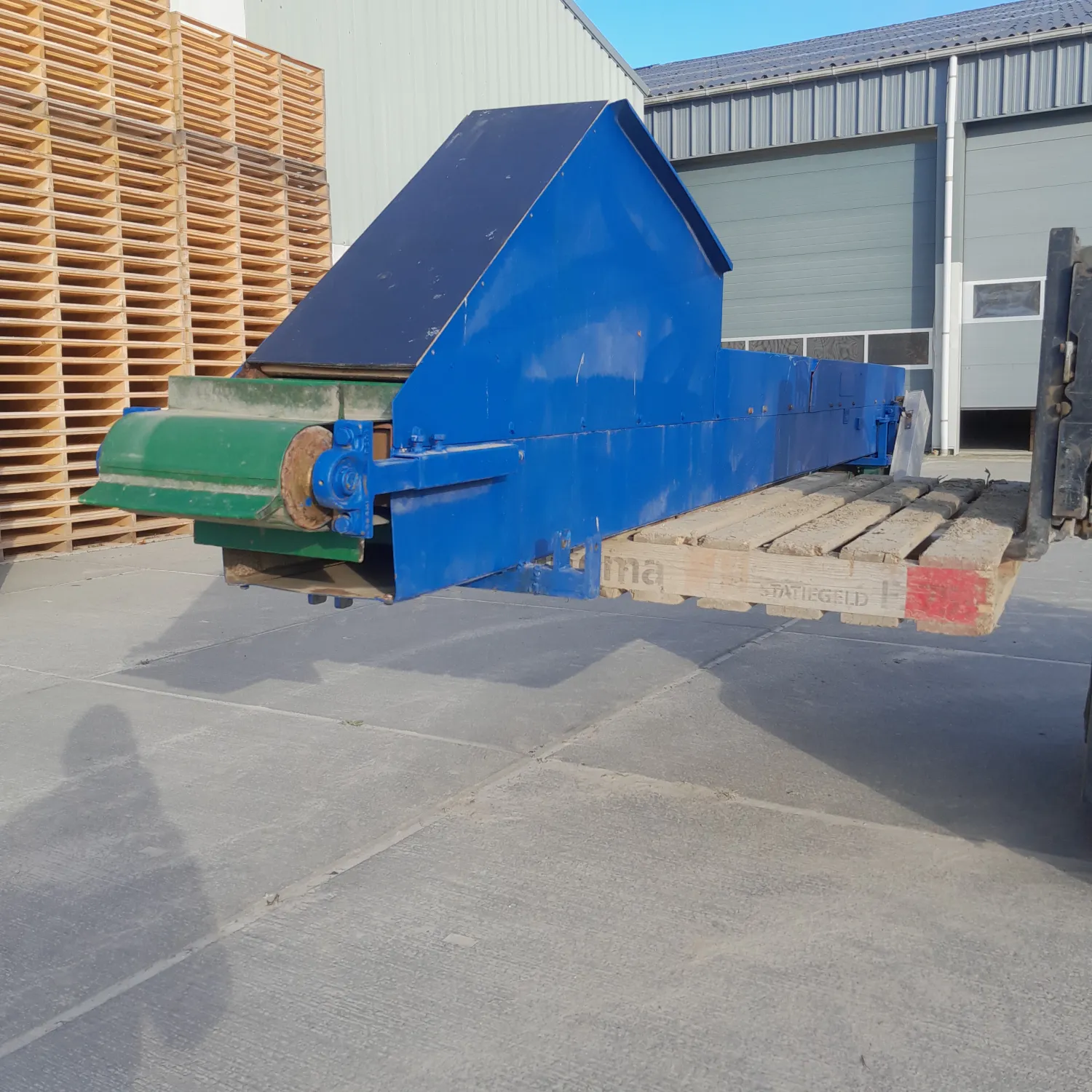 Opvoer Elevator - 440x25 - Goede staat