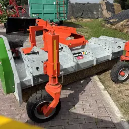https://cdn.farmtrade.nl/media/168966/conversions/LaKwIK-thumbnail.webp