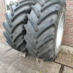 Michelin Xeobib VF 710/60 R38 Banden - Uitstekende Staat