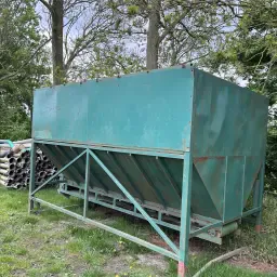https://cdn.farmtrade.nl/media/169052/conversions/rTncn4-thumbnail.webp