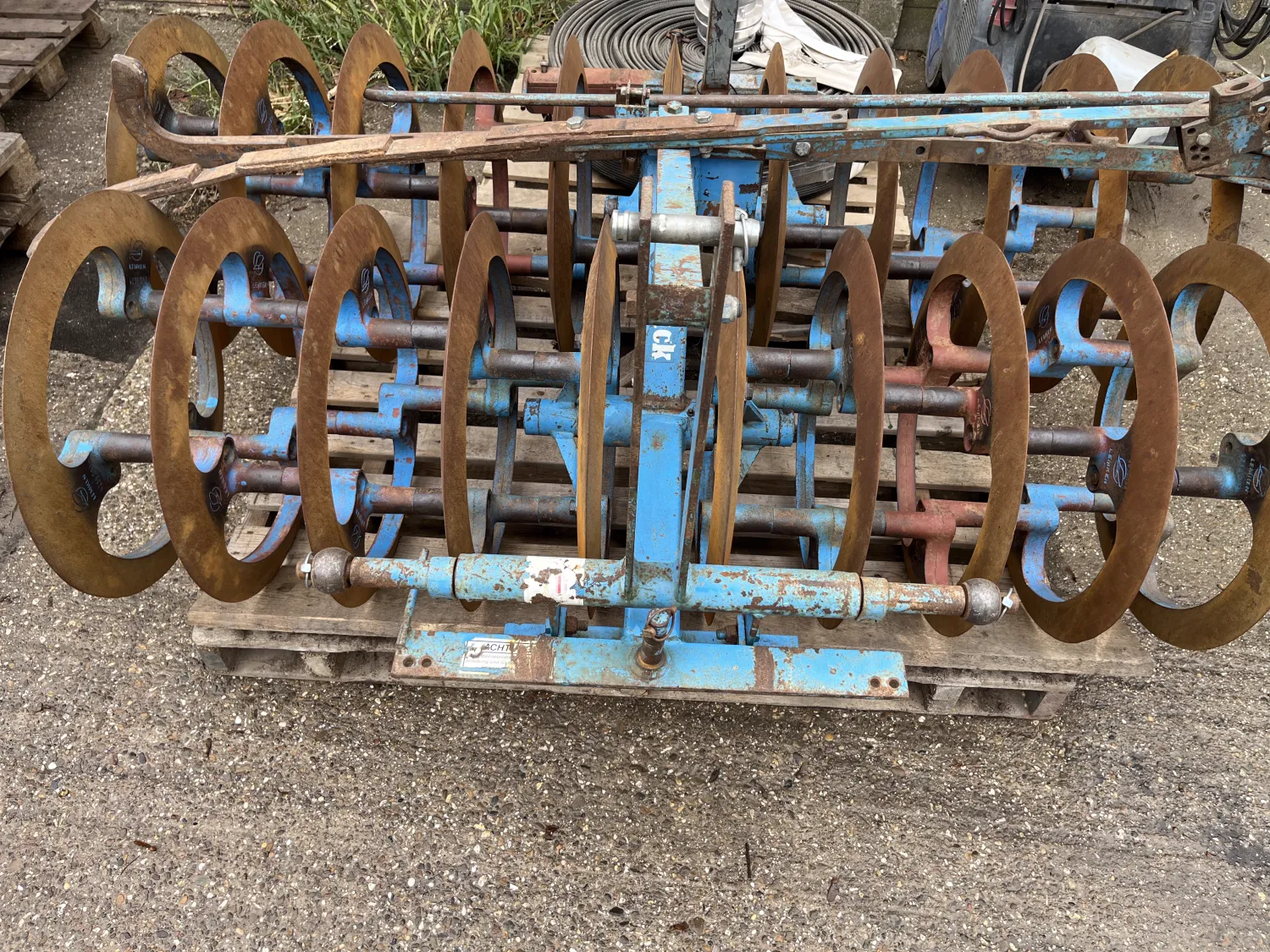 Lemken Vorenpakker met Zibo Arm | Landbouwmachines