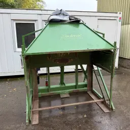 Keulmac Kistenkantelaar: Betrouwbare machine voor efficiëntie