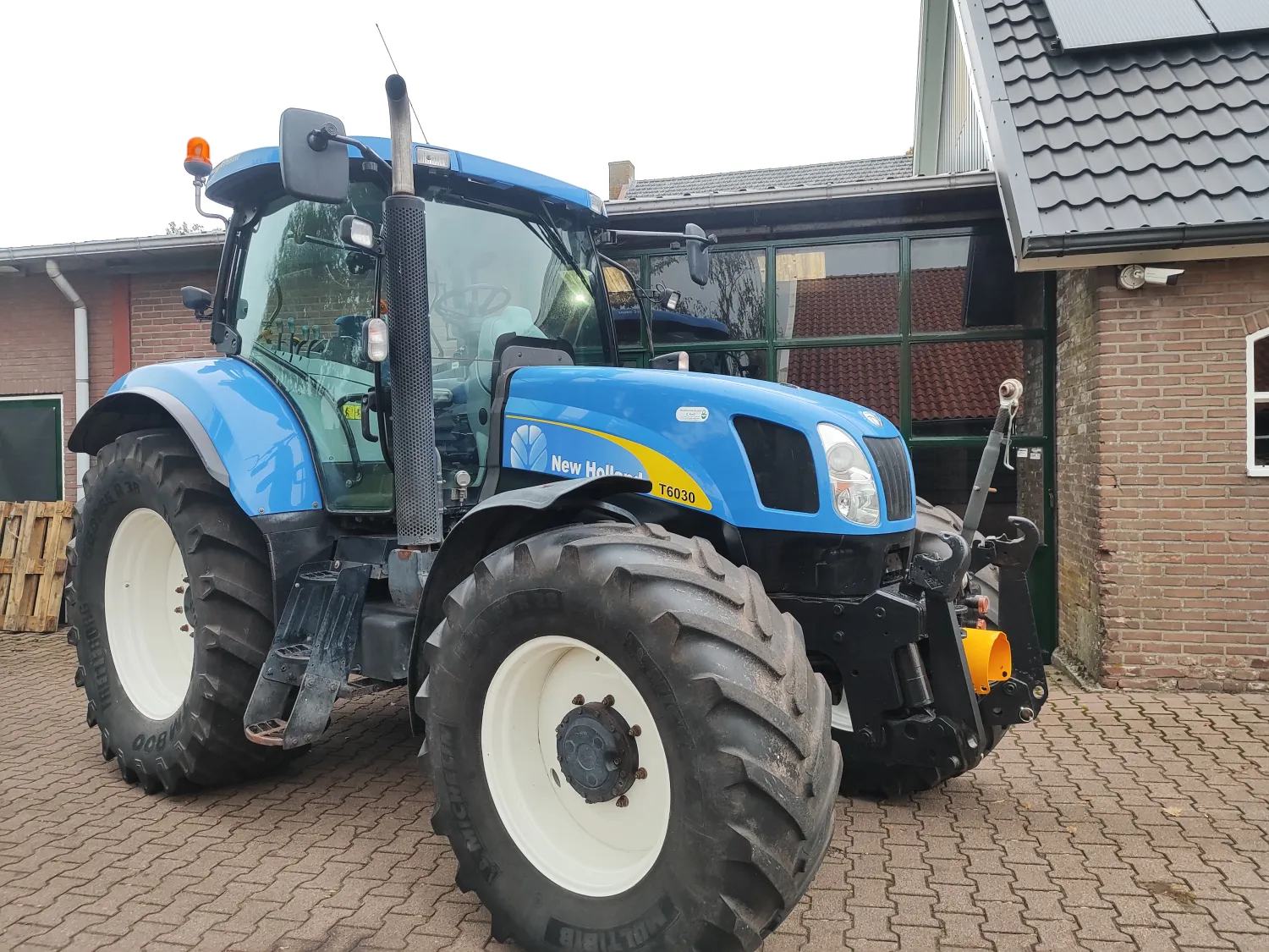 Tractor New Holland T 6030 te koop | 2009, 140 PK