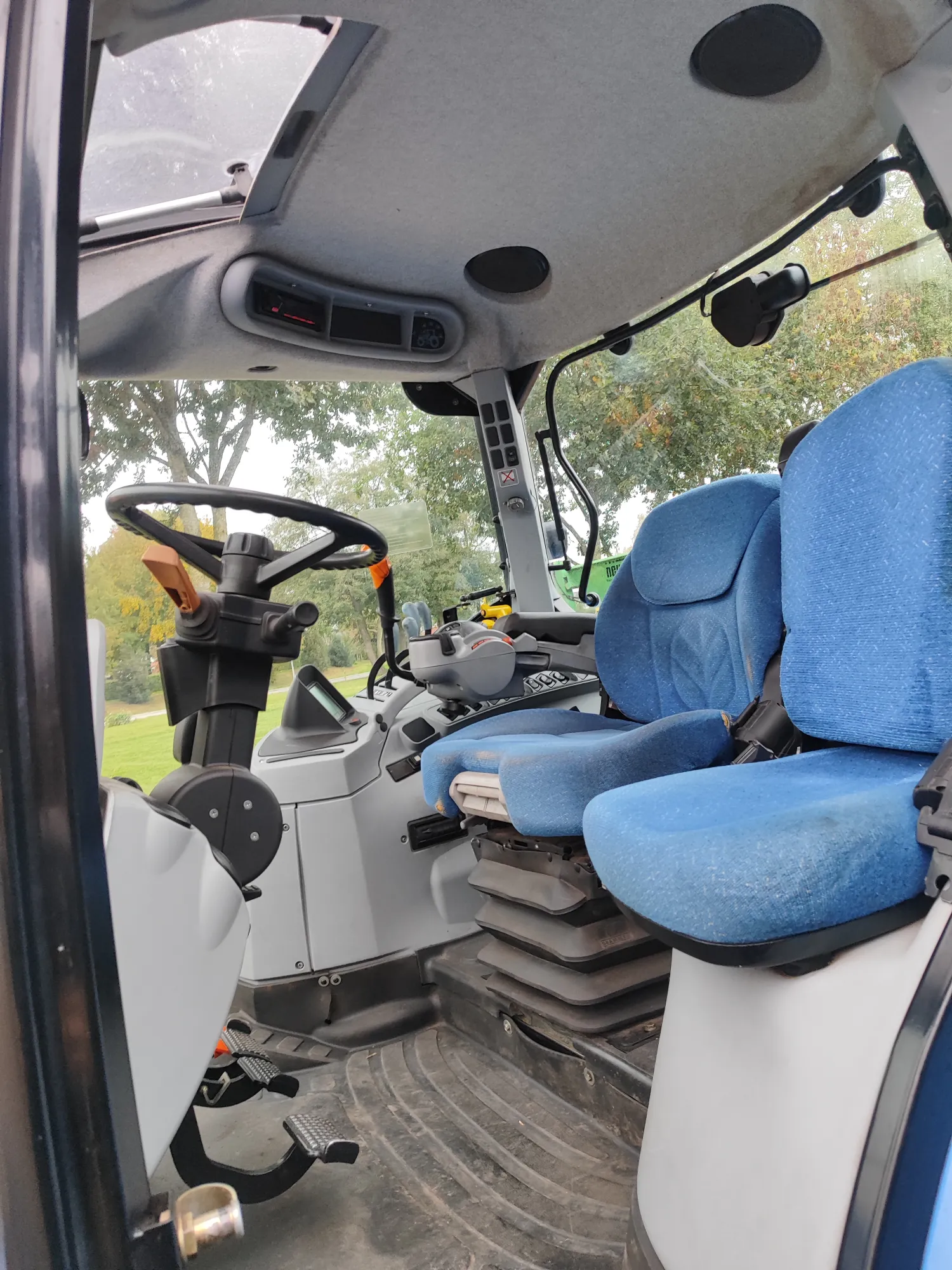 Tractor New Holland T 6030 te koop | 2009, 140 PK