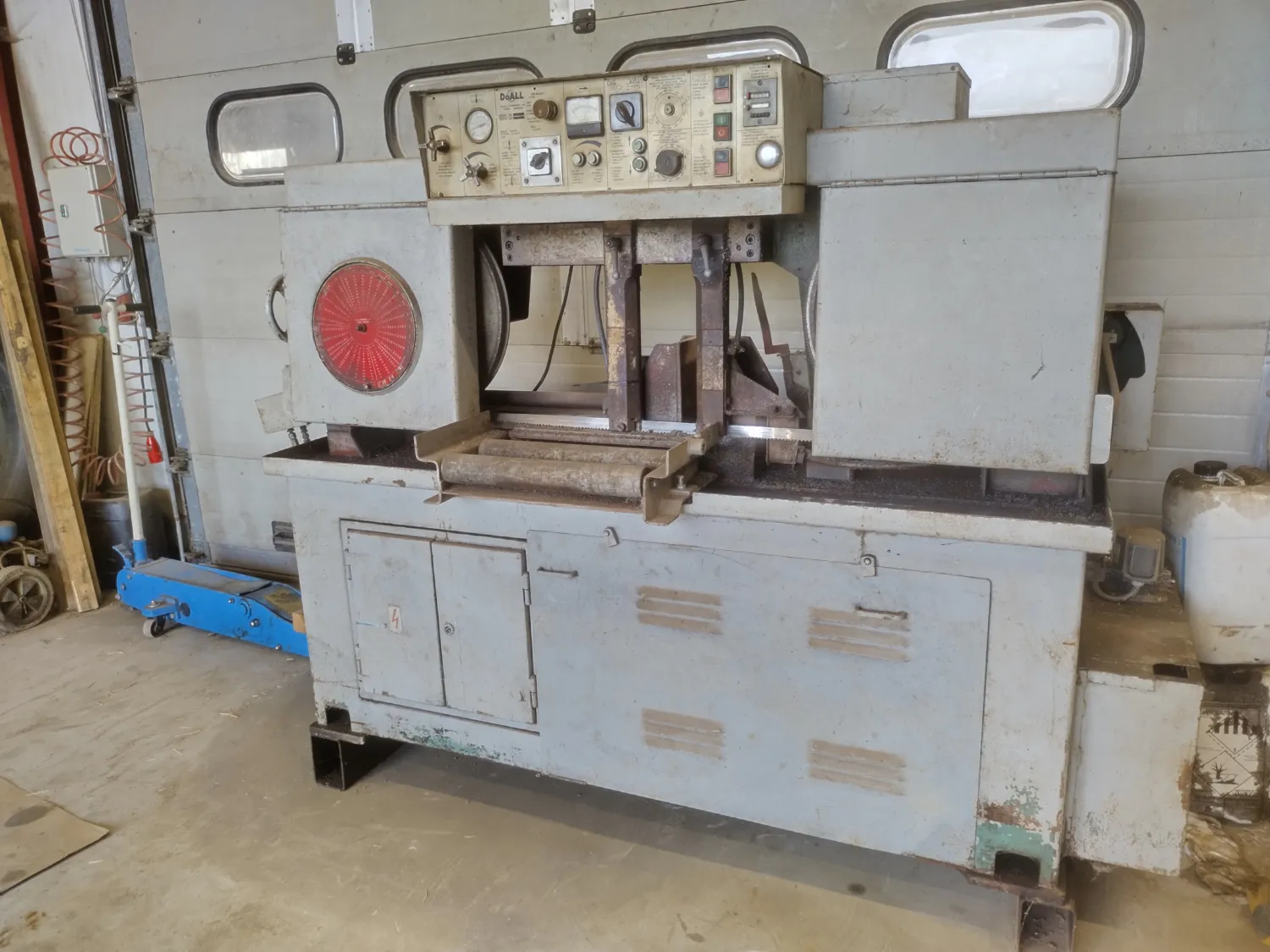 DoAll Zaagmachine tot 350mm | Gebruikt voor Spanten