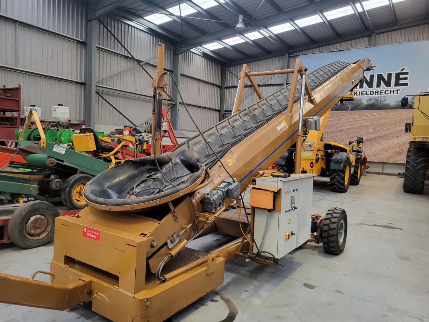 Breston Z15-80 XW Hallenvuller - 15m, 80cm breed