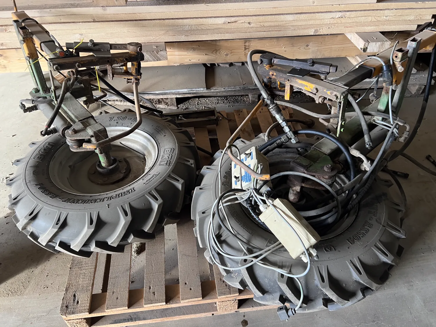 Wielen met automatische hoogteregeling | €750