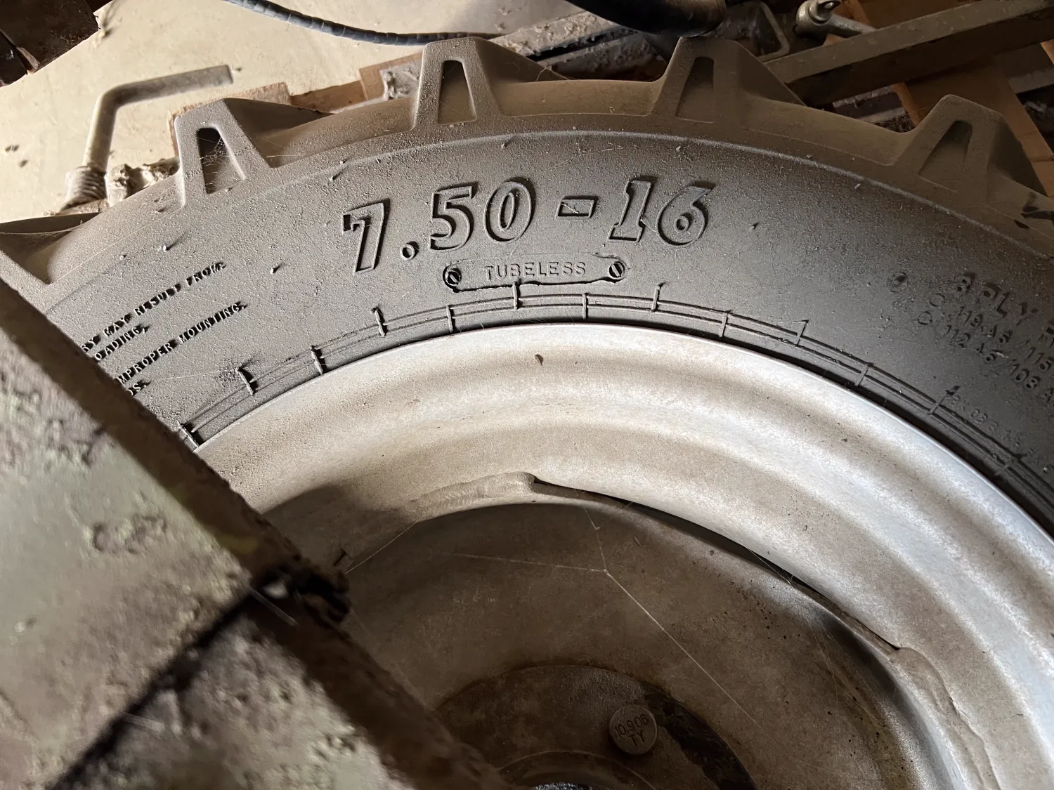 Wielen met automatische hoogteregeling | €750