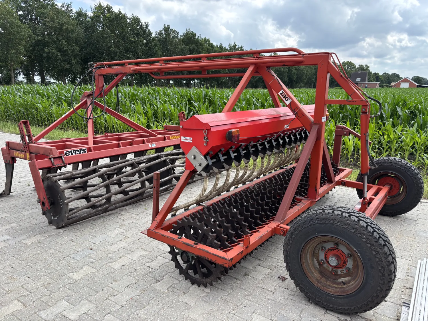 Evers Cultivator met Zaaimachine Combinatie - Gebruikt