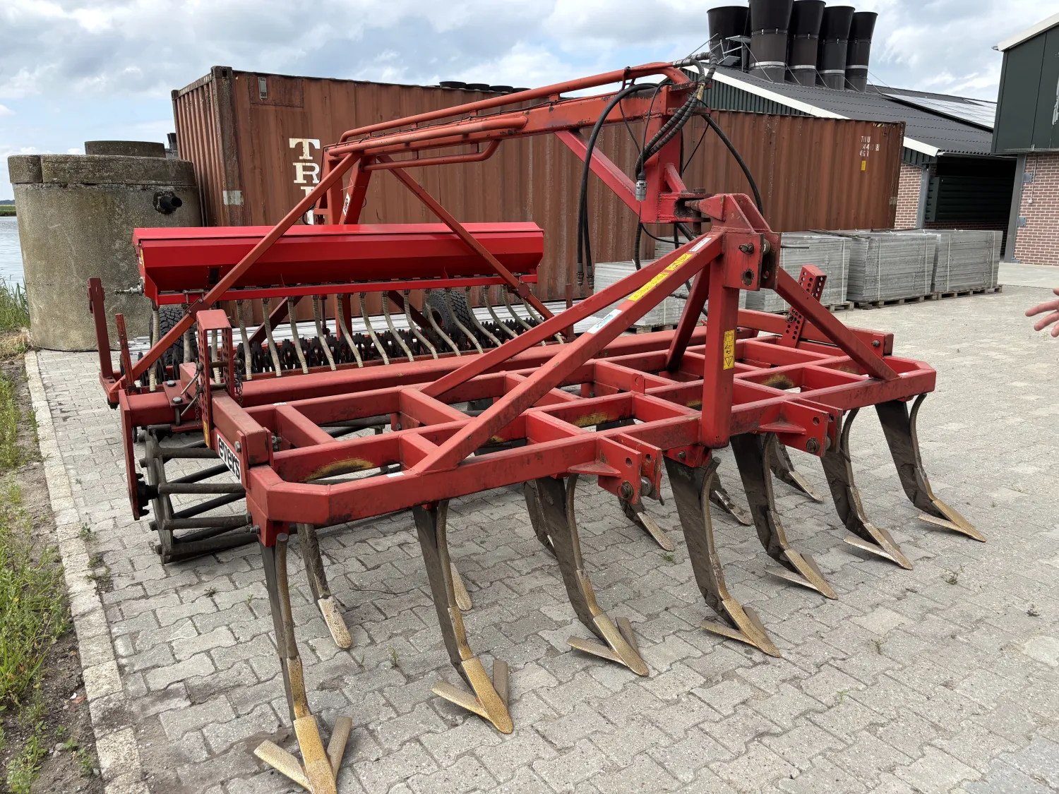 Evers Cultivator met Zaaimachine Combinatie - Gebruikt