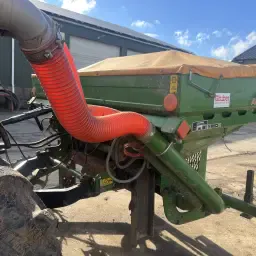 Amazone Zbiornik Przedni - 1200 kg Pszenicy - Stan Bardzo Dobry