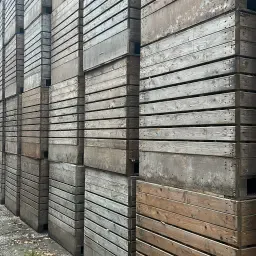 Ψάχνετε κιβώτια για ενοικίαση ή πώληση; Δείτε τις αγγελίες!