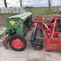 Lely Rotoreg 300-22 & Hassia DK300 Agregat uprawowo-siewny