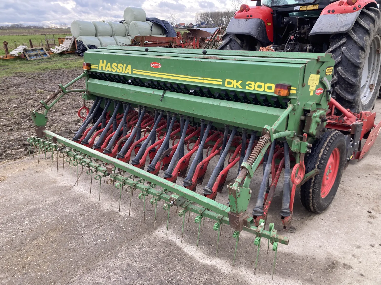 Lely Rotoreg 300-22 & Hassia DK300 Drill Combination