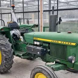 Ciągnik John Deere 920 na sprzedaż | Ciągnik rolniczy
