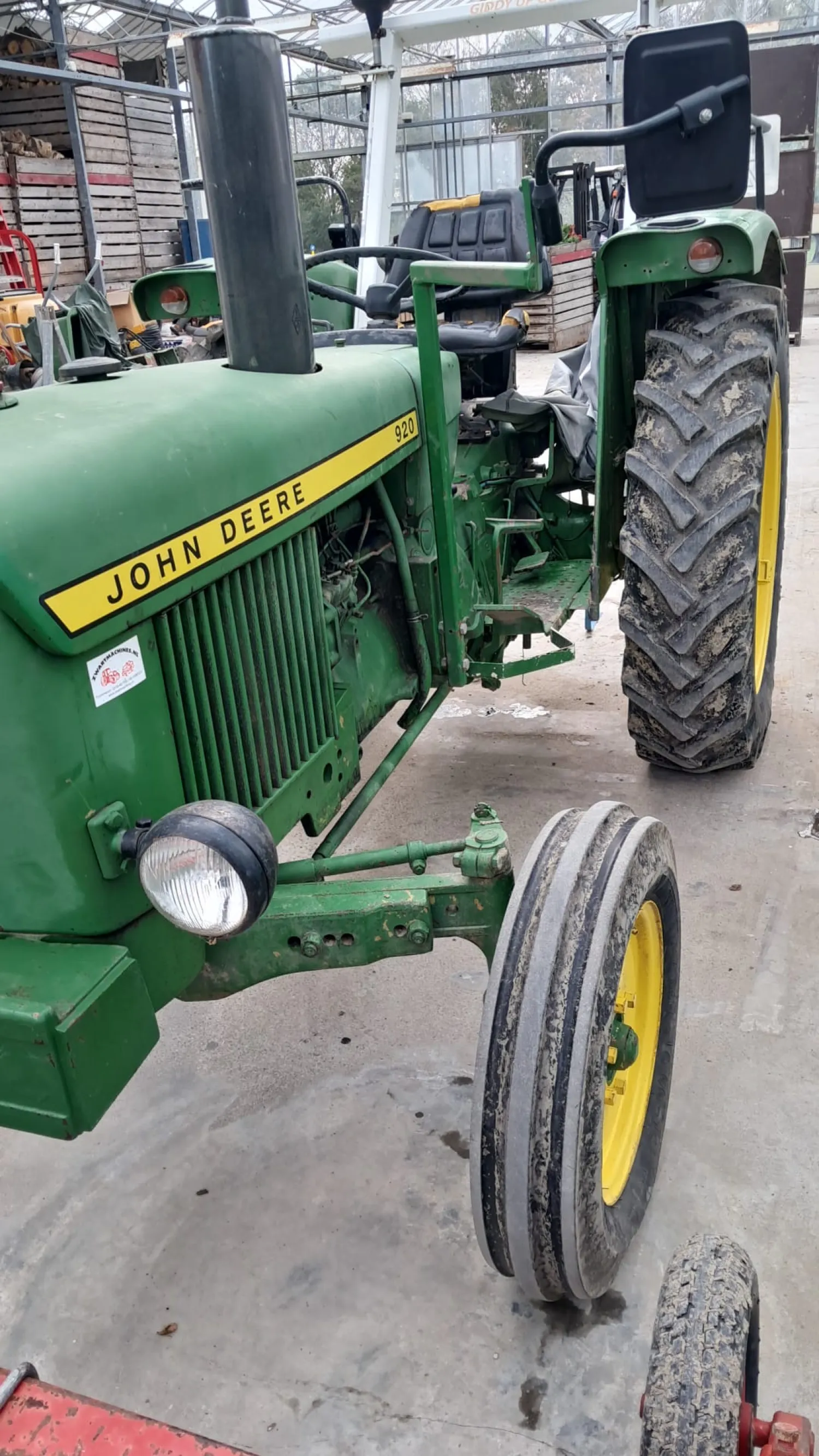 Ciągnik John Deere 920 na sprzedaż | Ciągnik rolniczy