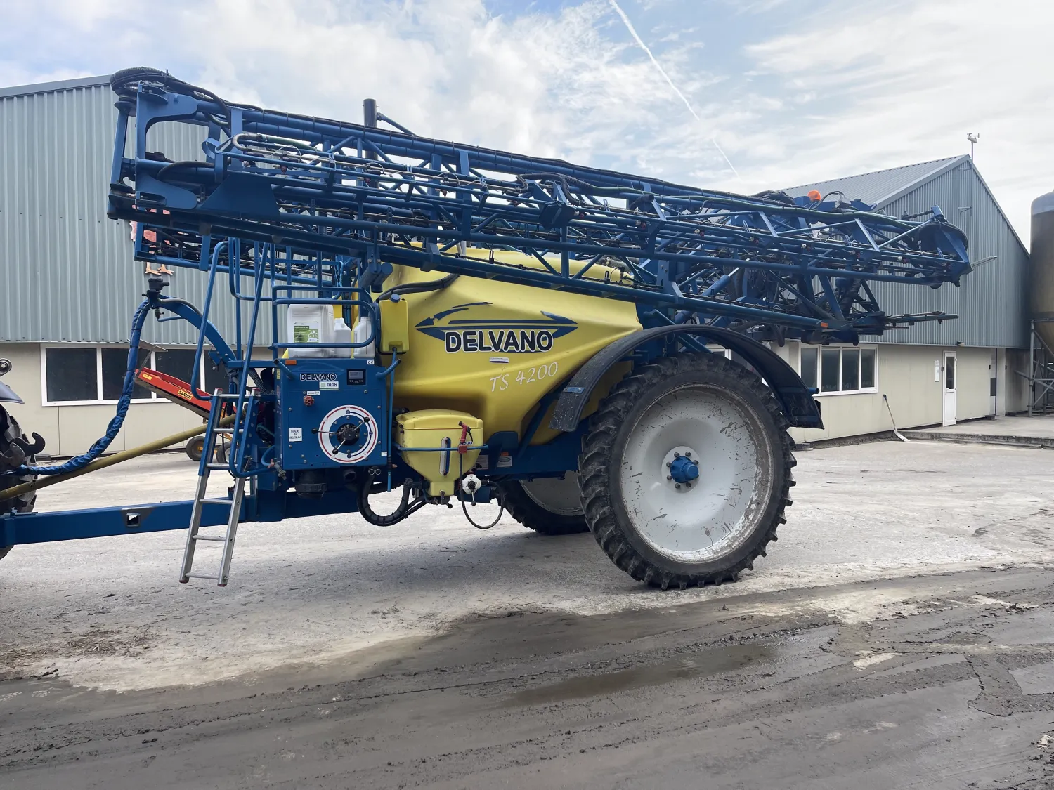 Delvano GT4200 TS Sprayer for Sale | Used Sprayer
