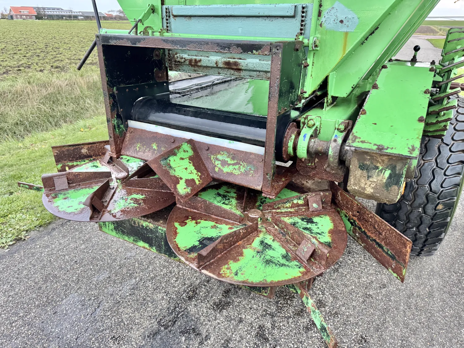 Agromet Lime Spreader 7m³ for Sale - Precision Spreading