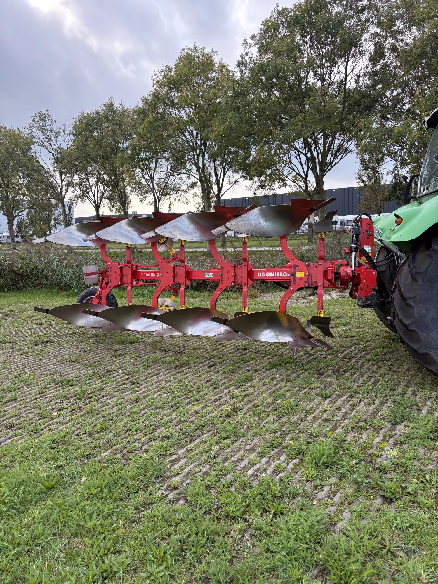 Pług Pottinger Servo 45P - Bardzo dobry stan