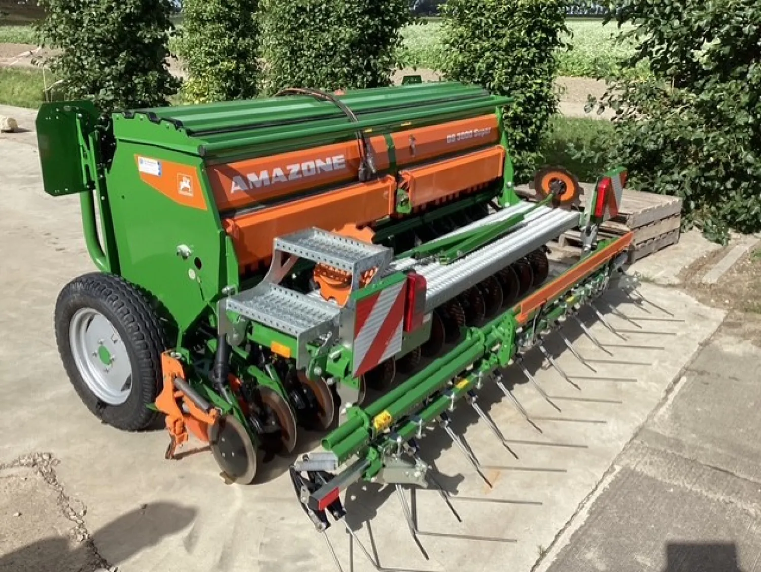 Amazone D-9 Super Seed Drill 3m - For Sale