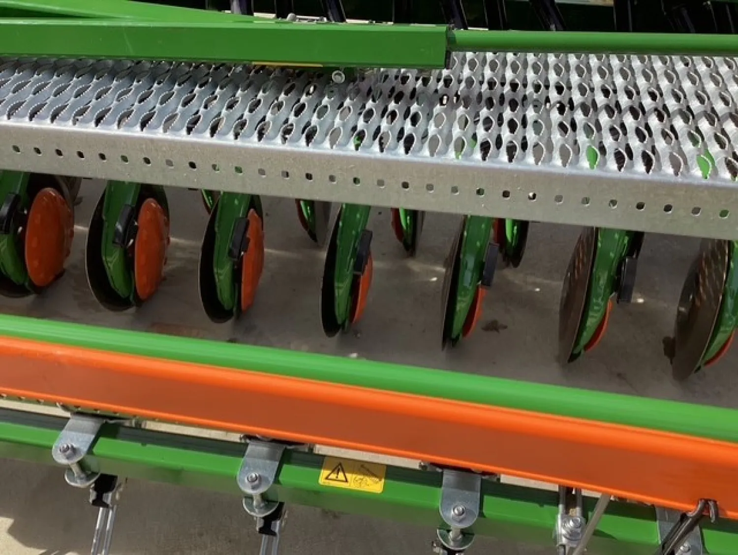Amazone D-9 Super Seed Drill 3m - For Sale