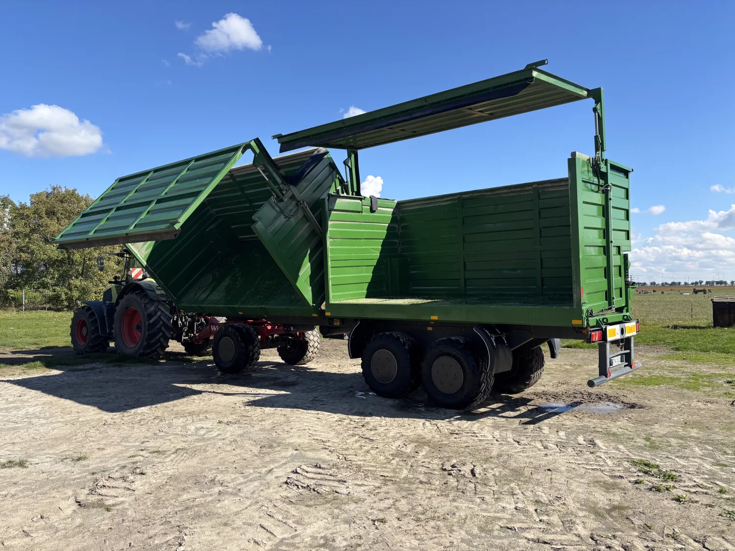 Krassort 3-Achs-Kipper, 50cbm, TÜV 2026