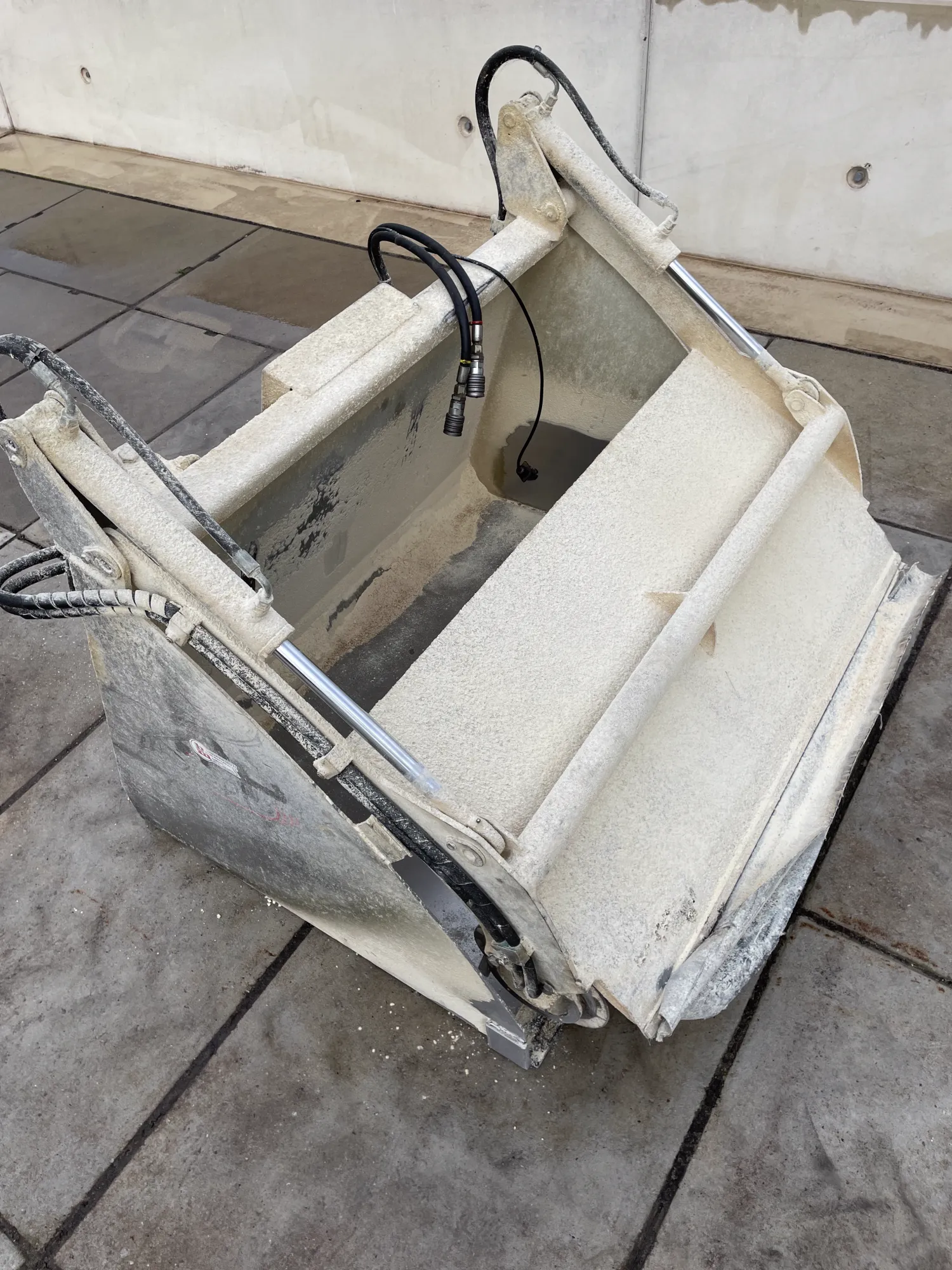 Κάδος φρεζαρίσματος Sieplo VB135F - 135 εκ., μοντέλο 2011