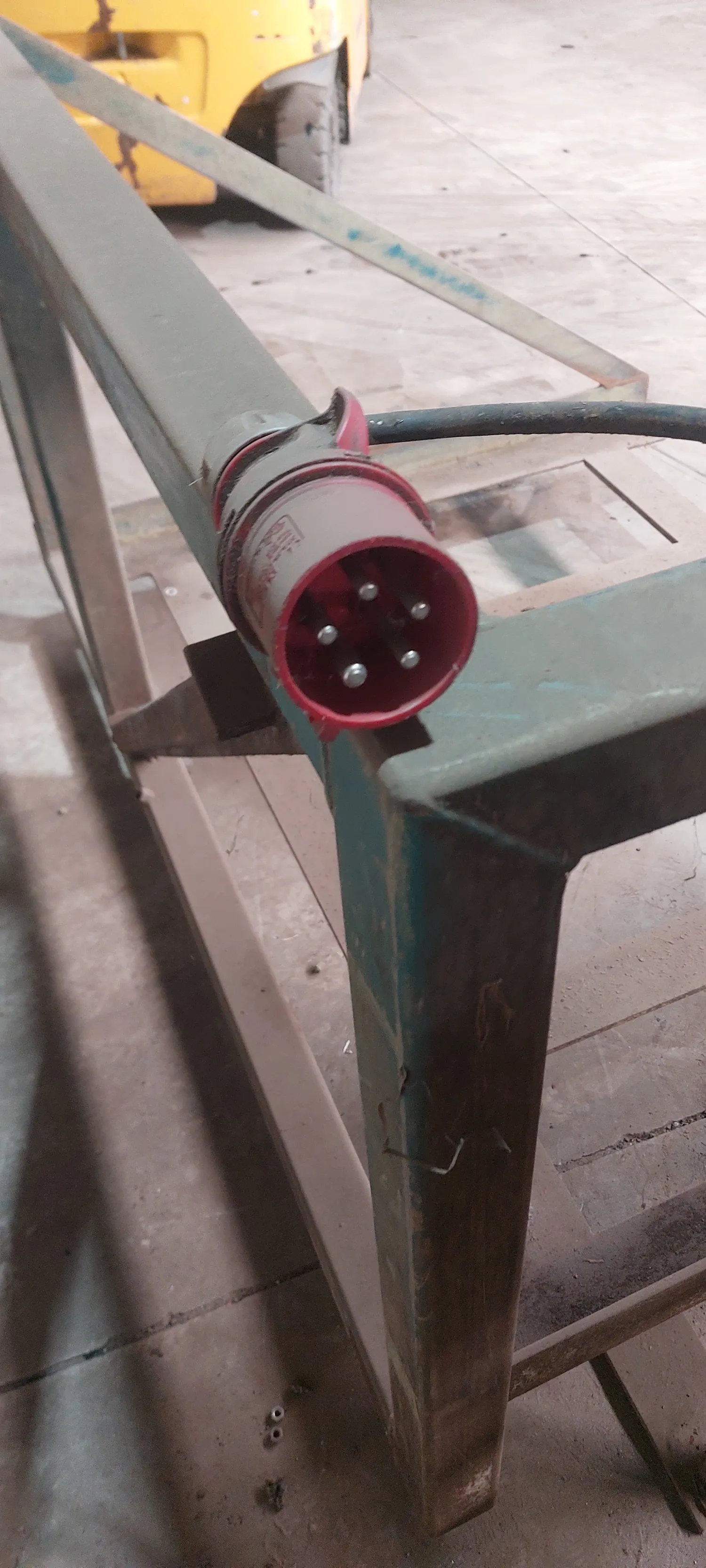 Botman Box Filler | Efficient and Reliable