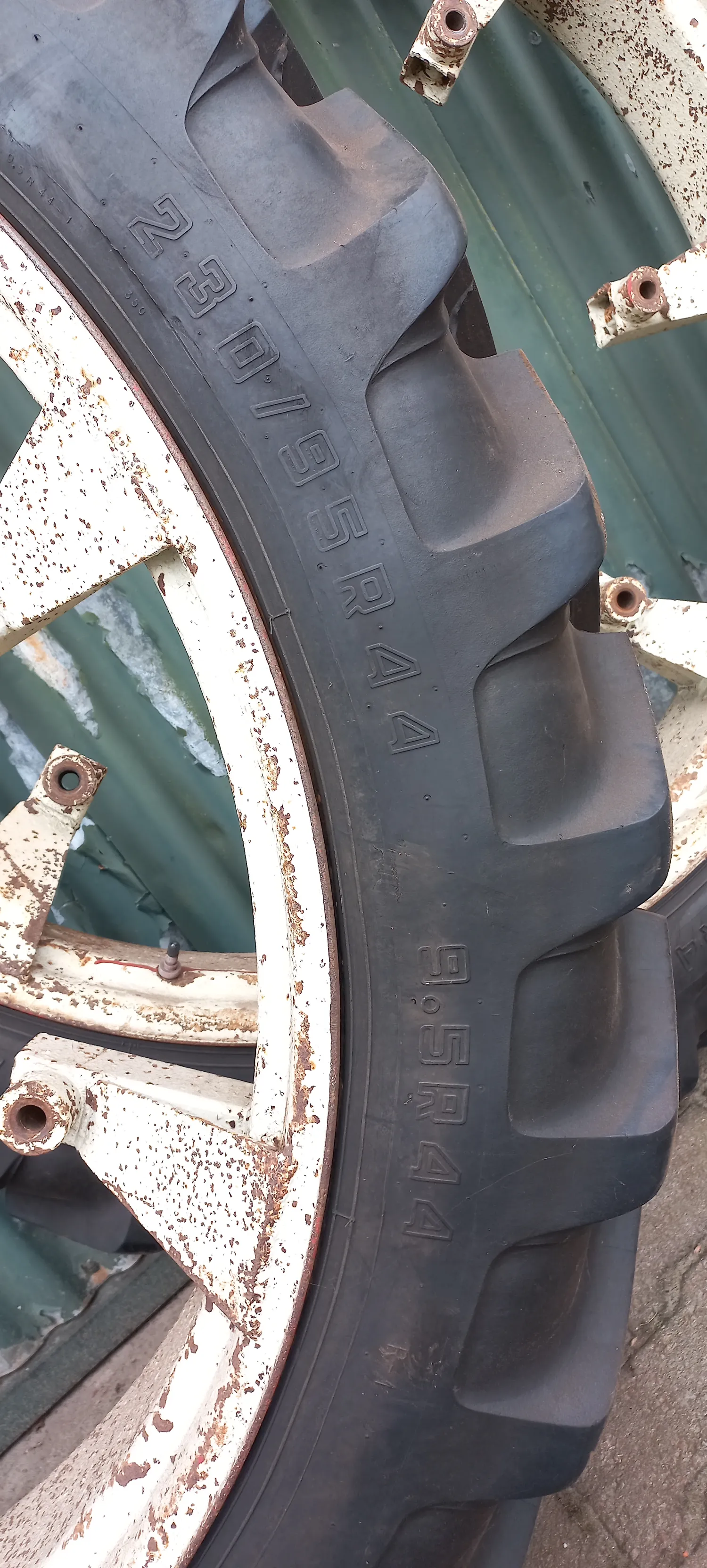 Alliance 230/95 R44 Cultuurbanden te Koop