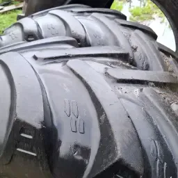 Гуми Alliance 540/65 R30 - Комплект от 2 с 25% грайфер