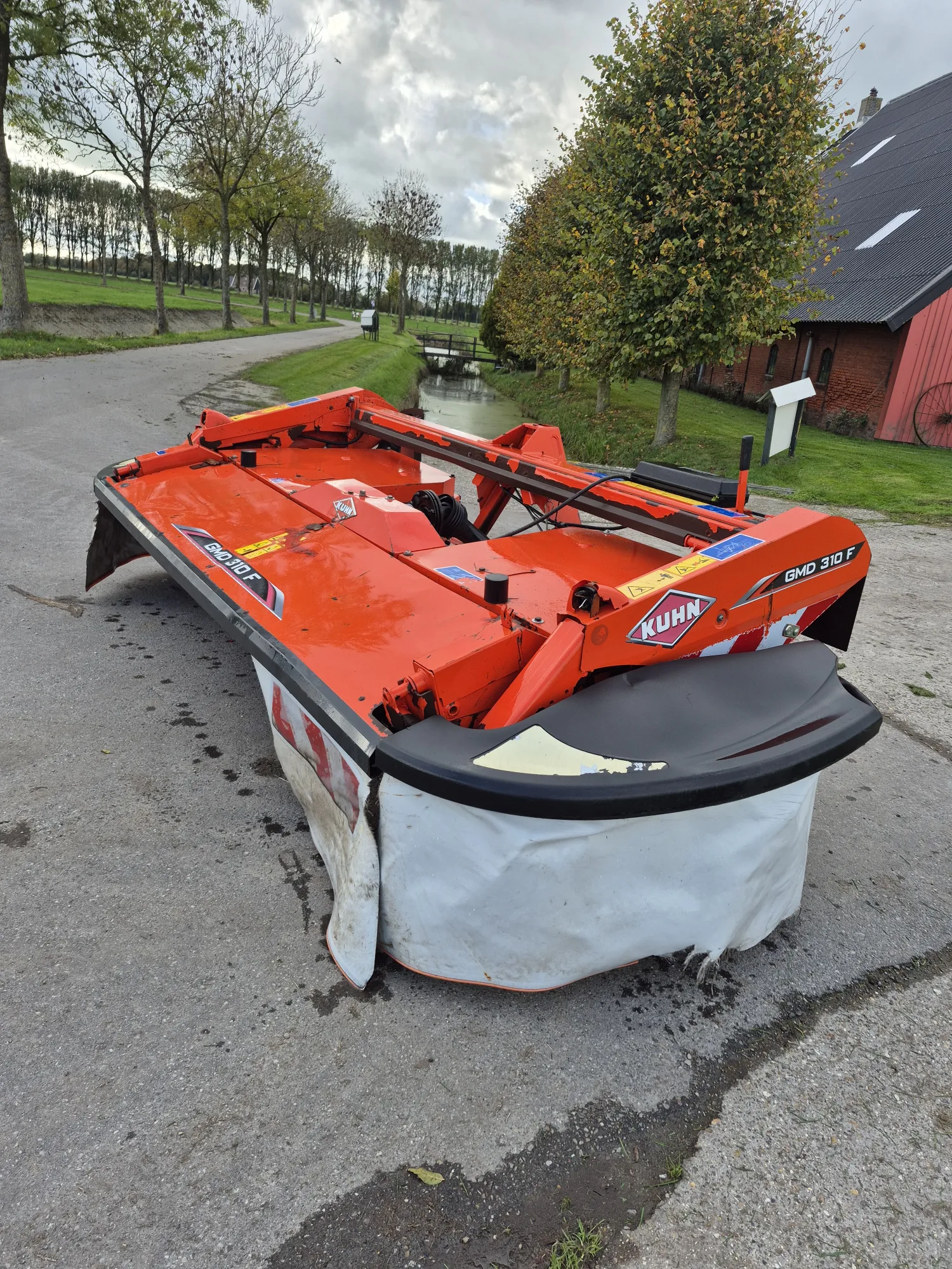 Cositoare cu discuri Kuhn GMD 310 - Anul 2018