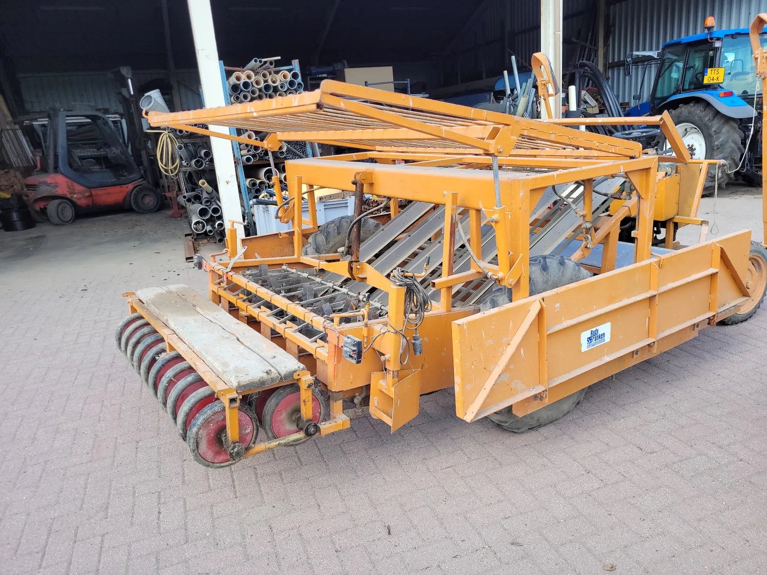 Gebruikte Regero Plantmachine - 5 Rij - Perspot Planten