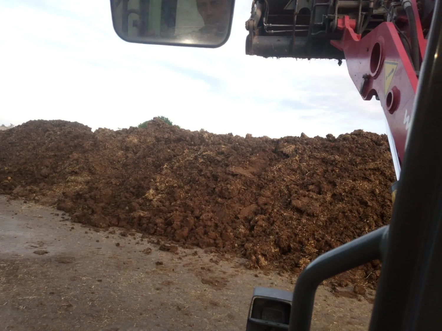 Rundvee- & Varkensdrijfmest/Mest kopen | Levering in heel Duitsland