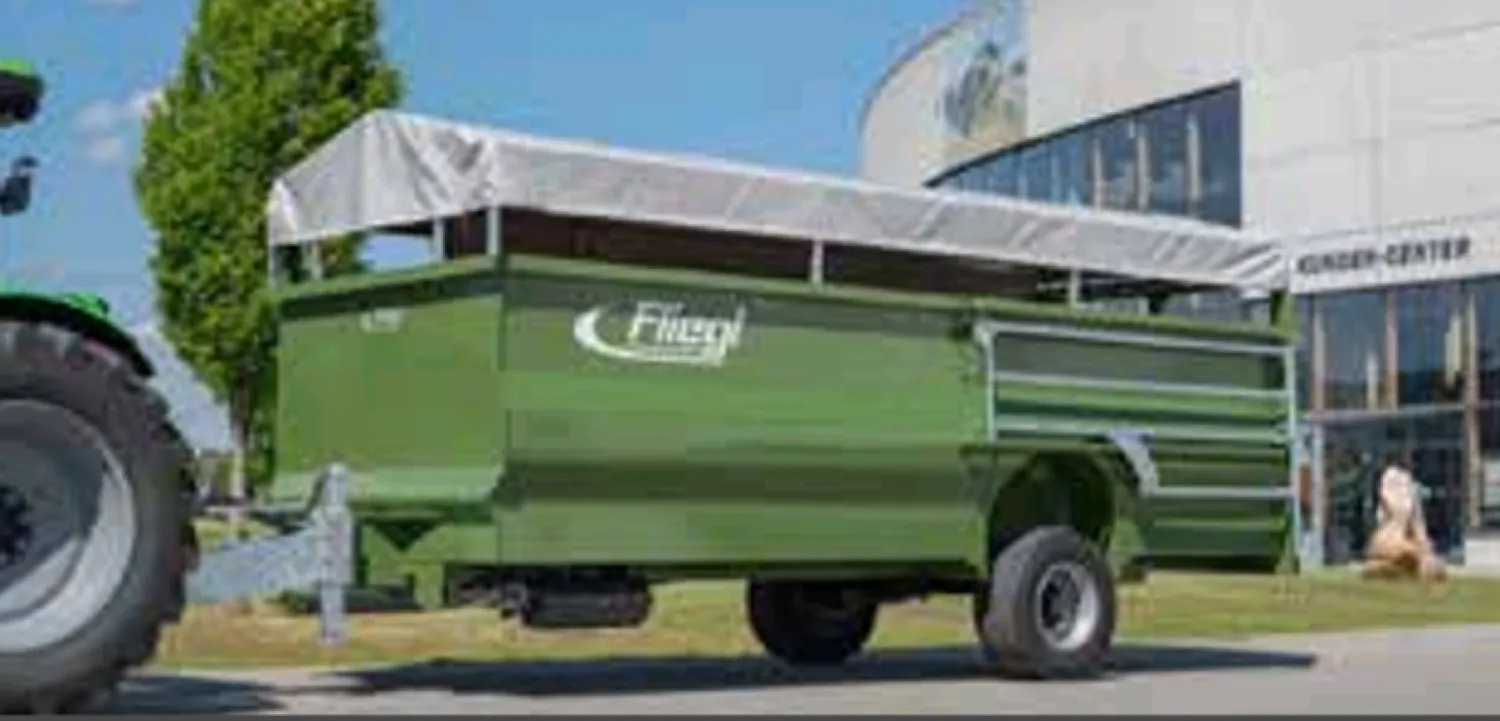 Remorcă pentru animale - Osie hidraulică, 10 tone, 6.3x2.2x2.2m