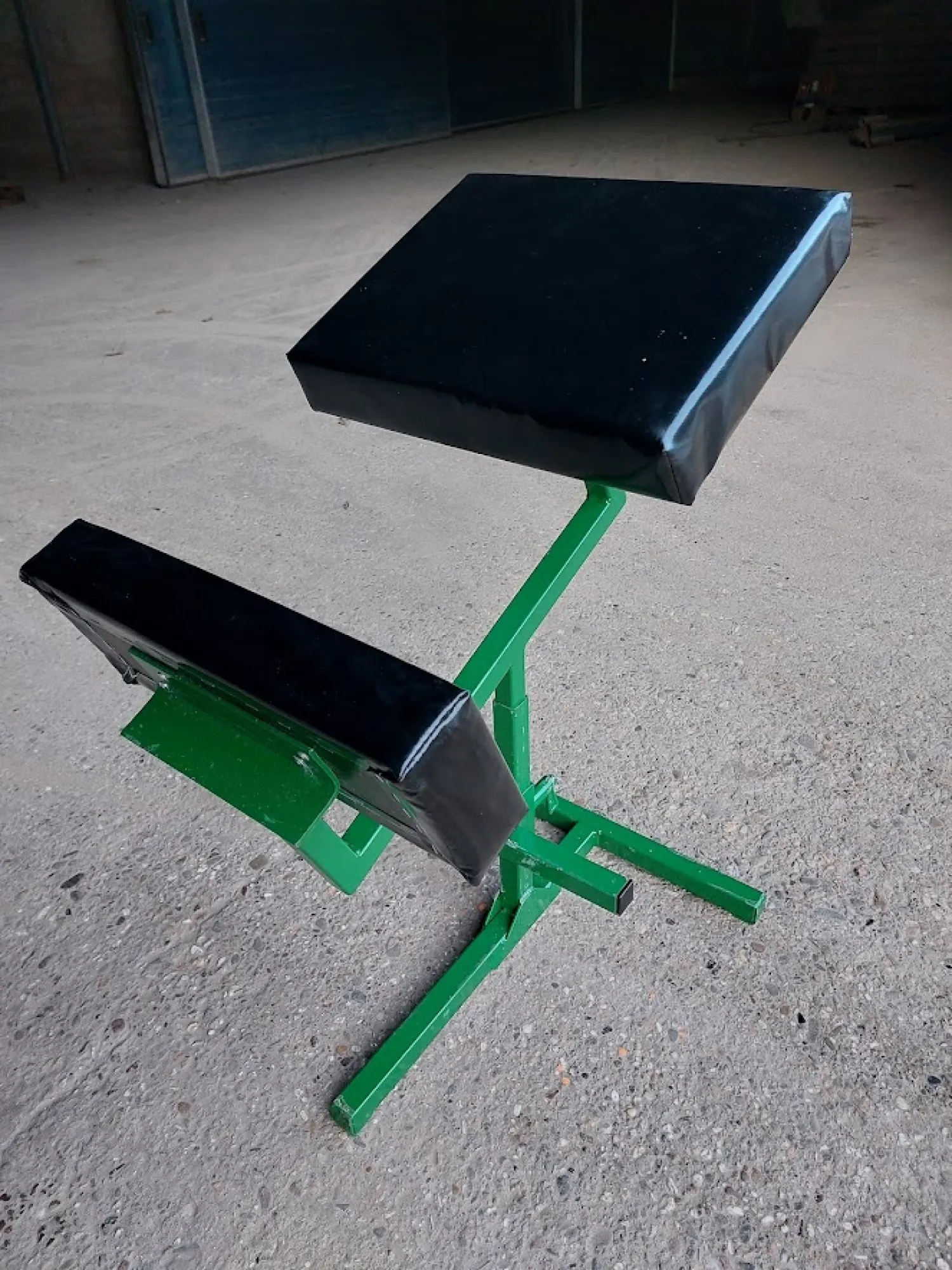 DT Dijkstra Kneeling Chair - Ergonomic Comfort