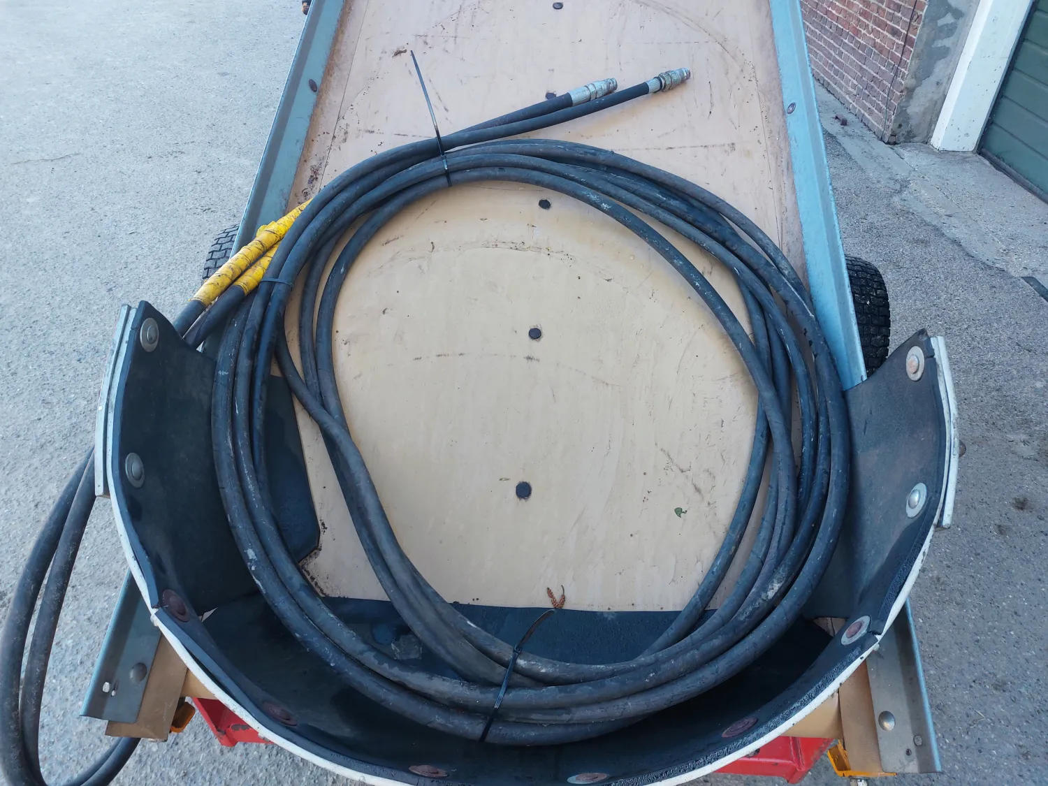 Climax Hoekman Onderlosband | 240x80cm | Bouwjaar 2003