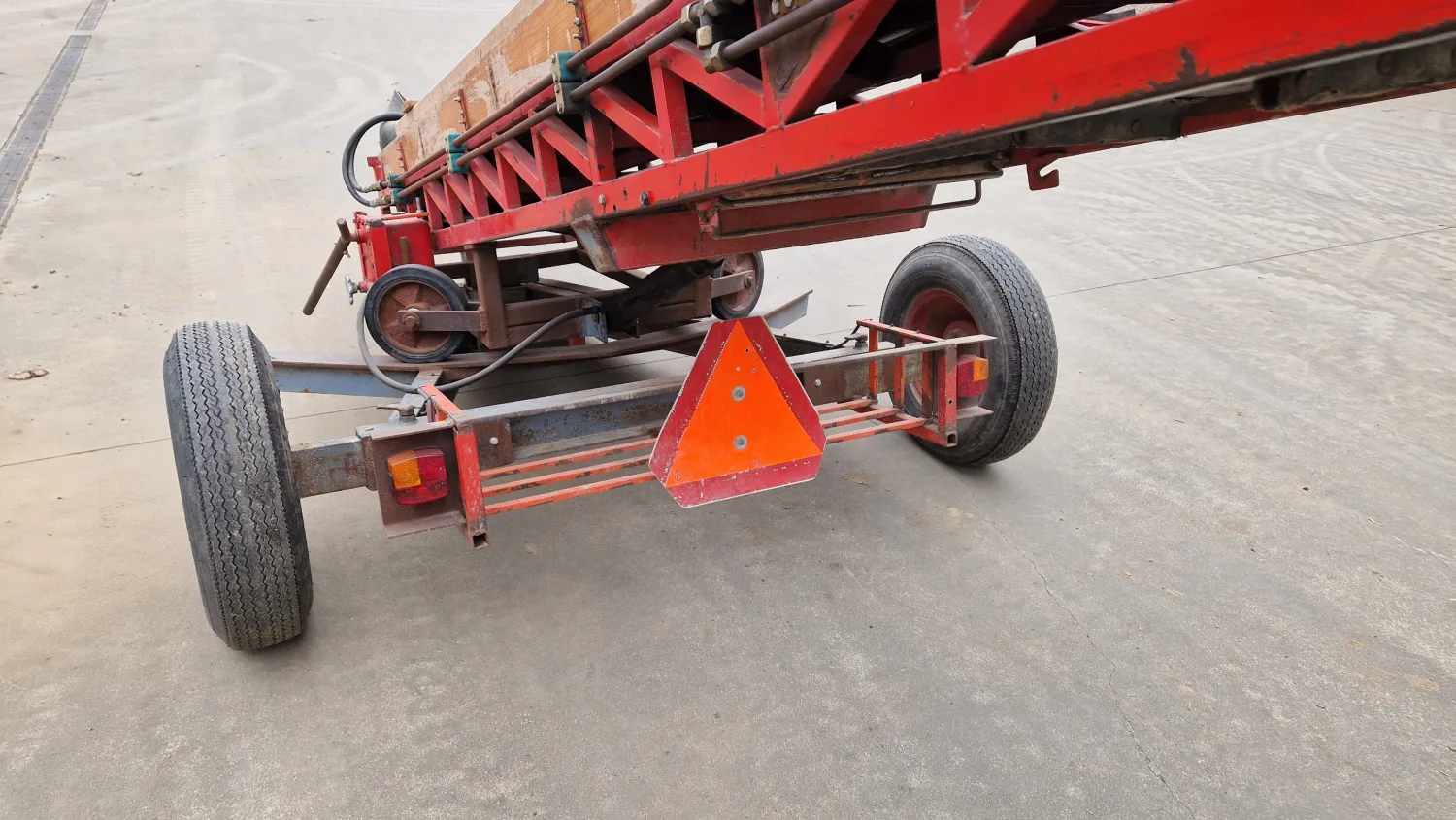 Transportband - 4,6m - Hydraulisch aangedreven